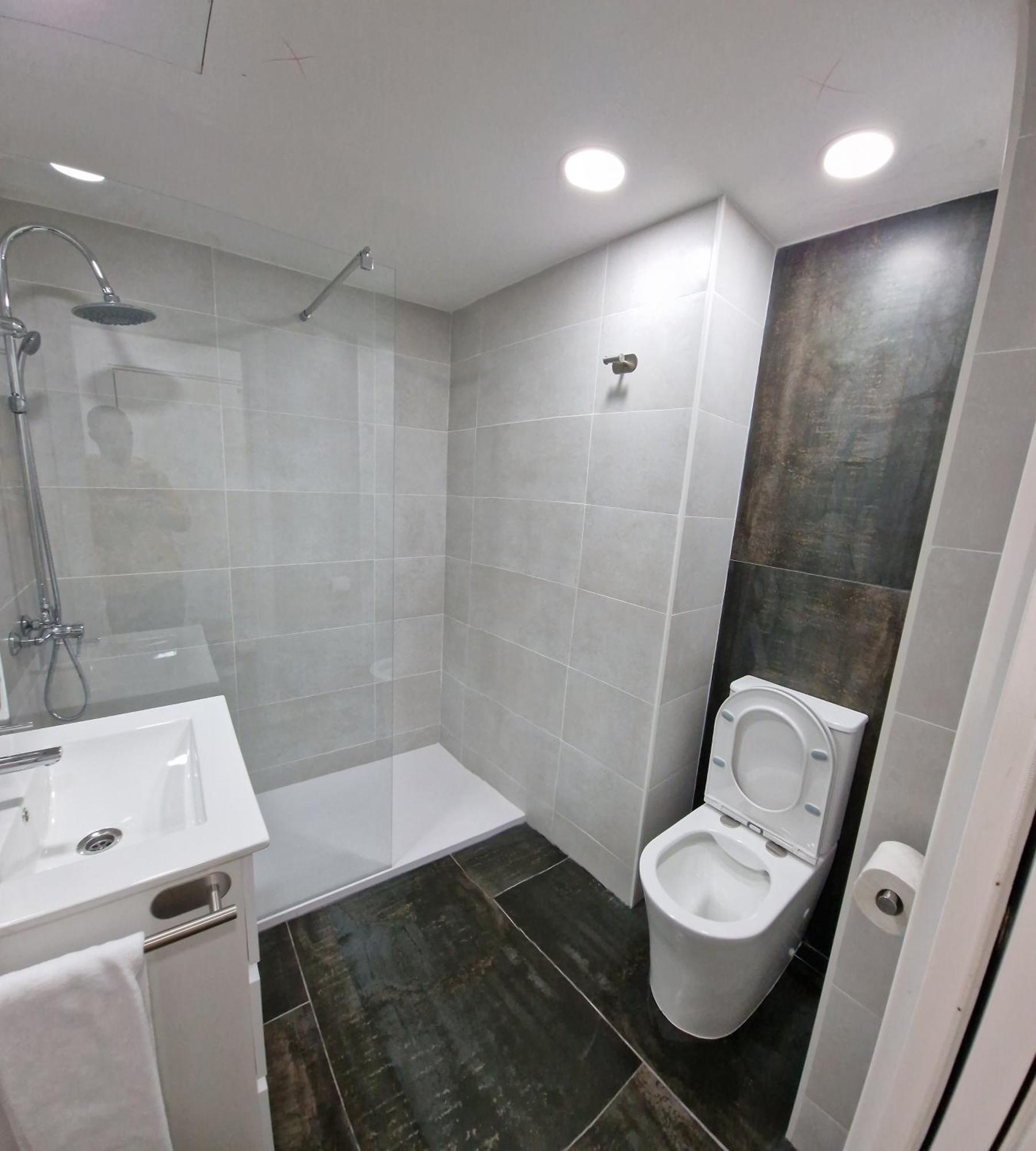 Estudio Recien Reformado En Hotel 1 Linea Playa Torremolinos Luaran gambar
